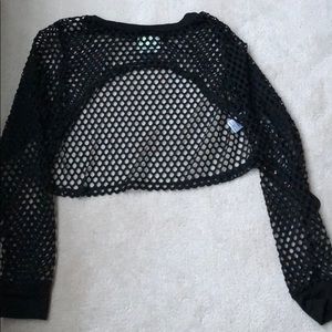 netted high-low crop top